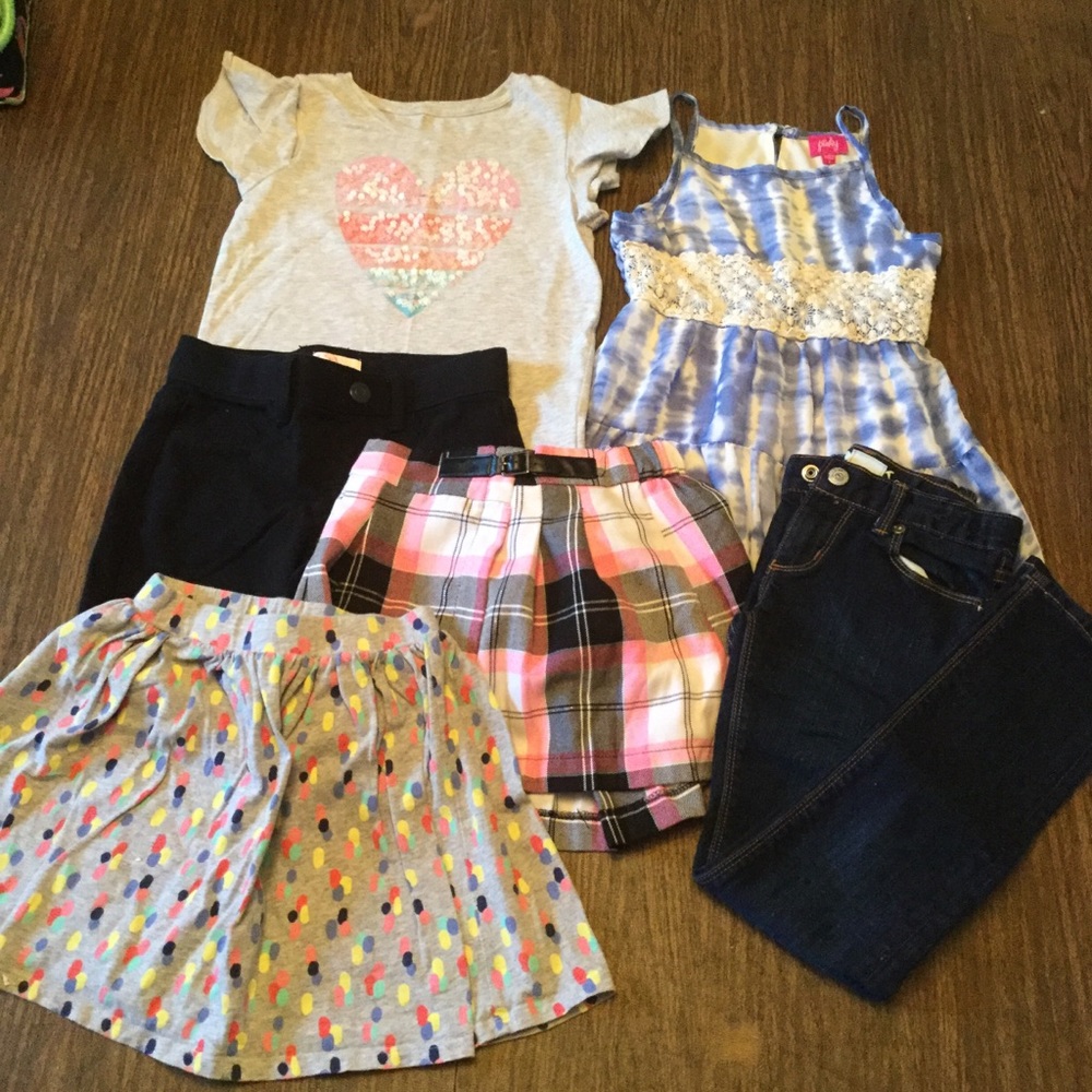 Lot of girls clothes size 8